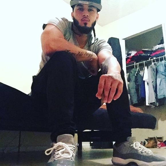 Meet your Posher, Josh - Picture 3 of 4